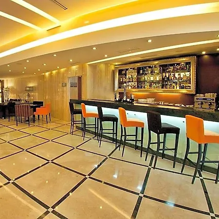 Turim Alameda 4* Lisbona