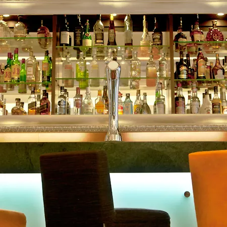 Turim Alameda فندق 4*